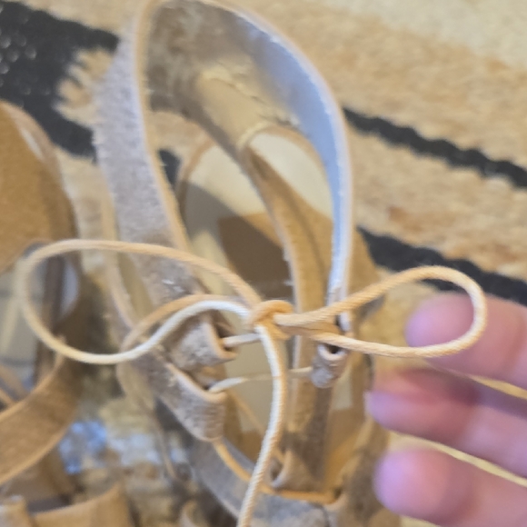 Dolce Vita Beige Strappy Raffia Block Heel Sandals, Lace Up, GUC, 8.5 - Picture 8 of 11